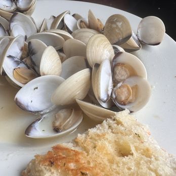 The Clam Box - Fresher seafood than anywhere else I have tried without driving all the way to the cape. - American Near Me - Brookfield, Massachusetts