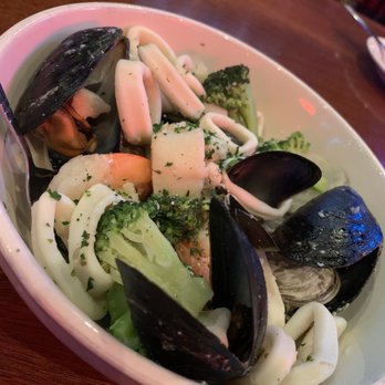 Biggie's - seafood lite - Seafood Near Me - Carlstadt, New Jersey