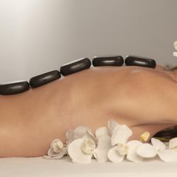 Cozy Wellness Beauty Spa - Hot Stone Massage