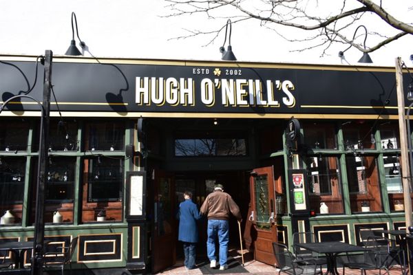 Hugh O'Neill's Restaurant & Pub by null