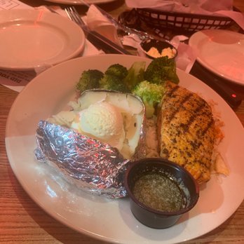 Logan's Roadhouse - Mesquite Wood-Grilled Salmon on rice Steamed Broccoli Baked Potato - American Near Me - Tuscaloosa, Alabama
