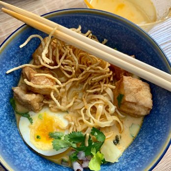 DAKZEN - Khao Soi - Thai Near Me - Somerville, Massachusetts DAKZEN - Khao Soi - Thai Near Me - Somerville, Massachusetts