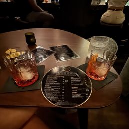 Old fashioned drinks. Old fashioned drinks.
