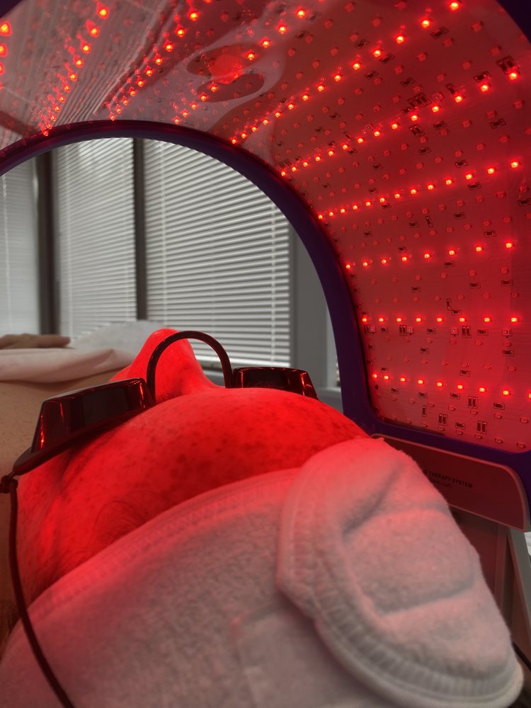 Veena Skin Care Logo