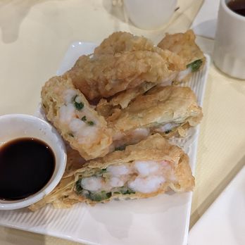 Paramount Chinese Seafood Restaurant - Fried prawn fritter with veggies - Chinese Near Me - Vancouver, British Columbia Paramount Chinese Seafood Restaurant - Fried prawn fritter with veggies - Chinese Near Me - Vancouver, British Columbia