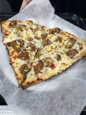 Pizza Track by null