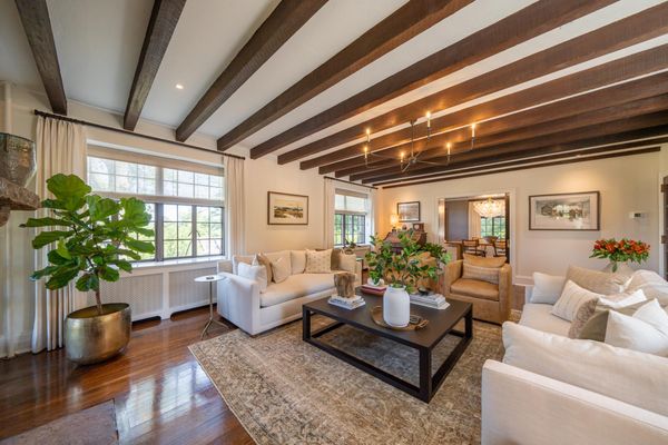 Hazley Builders Logo