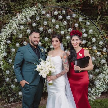 Nilou Weddings - The BEST wedding officiant!! - Officiants Near Me
