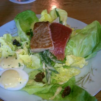 Hopfields - Salade Nicoise - Pubs Near Me - Austin, Texas Hopfields - Salade Nicoise - Pubs Near Me - Austin, Texas