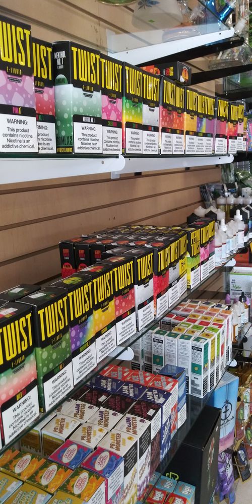 MOE’S PIPES & MORE Updated October 2024 12 Photos Shreveport, Louisiana Mobile Phone