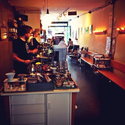 Blackbird coffee & vintage by null