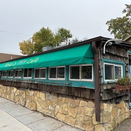 VICTOR’S 1959 CAFE - Updated July 2025 - 644 Photos & 711 Reviews ...