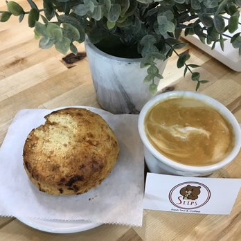 Siips Bubble - Latte & Scone is perfect match for afternoon break! - Bubble Tea Near Me - Elmhurst, New York