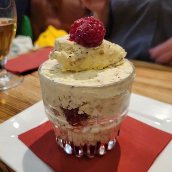 No 1 High Street Bar - Cranachan - Pubs Near Me - Edinburgh, EDH