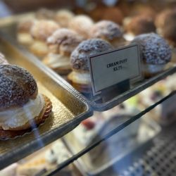 Schubert's Bakery - Cream puffs