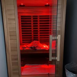 Restore Hyper Wellness - Small private Infared sauna