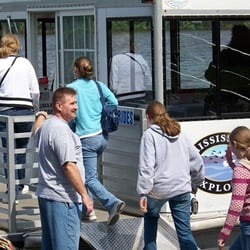 Mississippi Explorer Cruises - All Aboard!