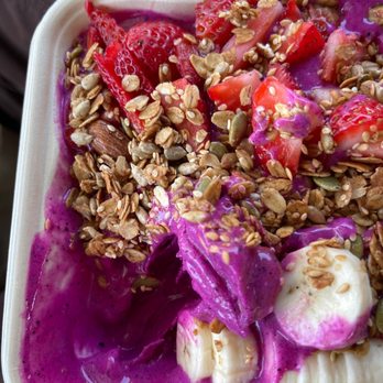 Erewhon - Pitaya (dragonfruit) bowl. Someone made me buy it. - Grocery Near Me - Santa Monica, California Erewhon - Pitaya (dragonfruit) bowl. Someone made me buy it. - Grocery Near Me - Santa Monica, California