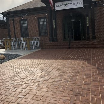 Grace O'Malley's - Outside - Irish Pub Near Me - Matthews, North Carolina Grace O'Malley's - Outside - Irish Pub Near Me - Matthews, North Carolina