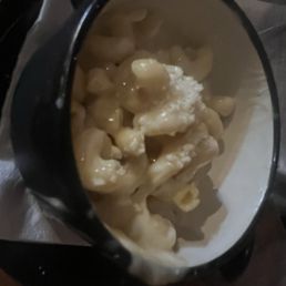 Plain white Mac and cheese