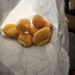 Moonlight Donuts