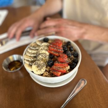 Egghead Cafe - Acai Bowl fresh fruit and chia seed base. Light breakfast - Coffee & Tea Near Me - Honolulu, Hawaii Egghead Cafe - Acai Bowl fresh fruit and chia seed base. Light breakfast - Coffee & Tea Near Me - Honolulu, Hawaii