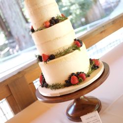 Cake Done Right - Semi-naked Strawberry Chiffon cake for an outdoor wedding in Boulder Creek.