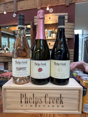 Phelps Creek by null