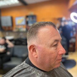 2nd Level Barber Shop - Haircut men's fade