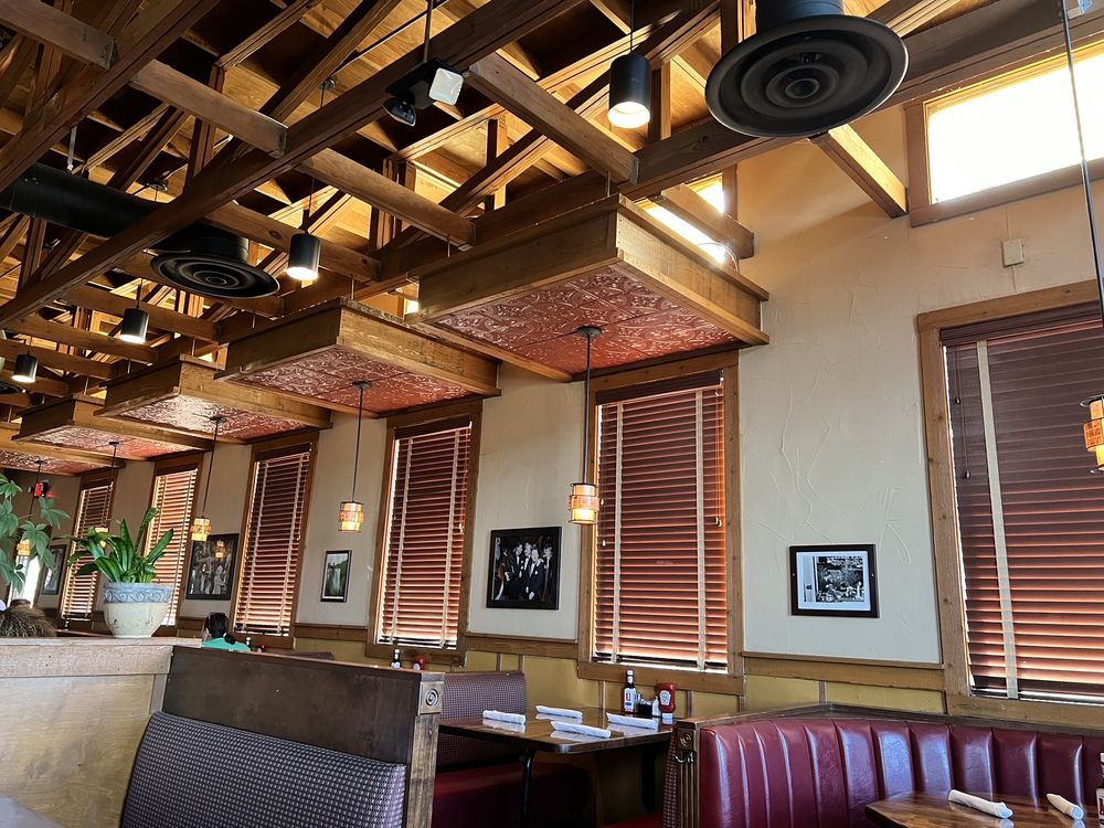 Hickory Falls Wood-Fired Grille & Bar