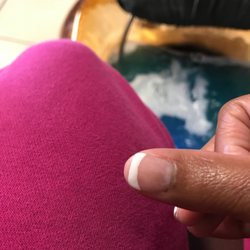Queen Nails - This is the thin perfect smile line I requested. NOT! Come on.