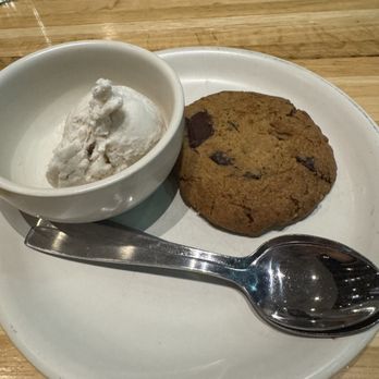 True Food Kitchen - cookie - New American Near Me - Las Vegas, Nevada True Food Kitchen - cookie - New American Near Me - Las Vegas, Nevada
