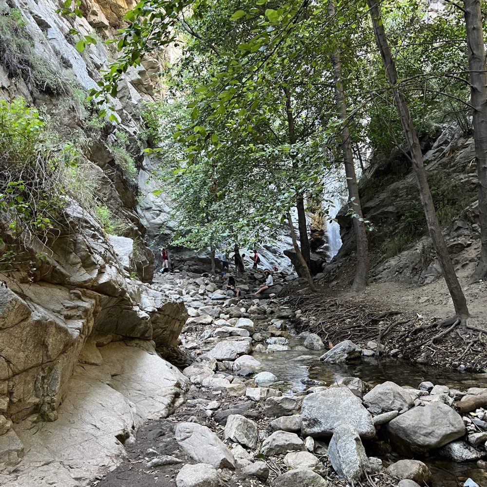 Millard Canyon - Getting near to the falls - Parks Near Me - Altadena, California Millard Canyon - Getting near to the falls - Parks Near Me - Altadena, California