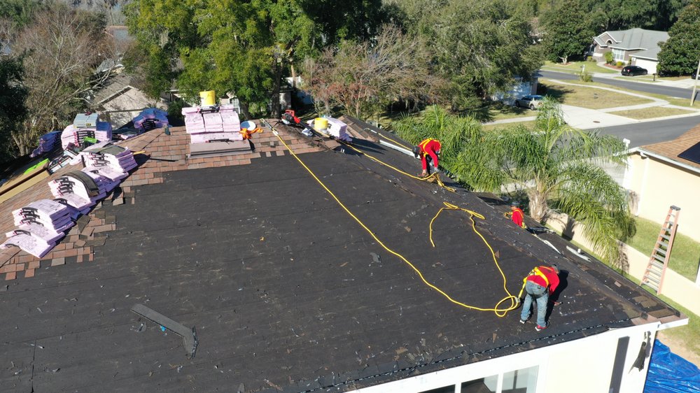 Slide of Roof Commander