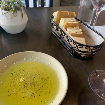 Bocca Ristorante - Bread and olive oil - Italian Near Me - Birmingham, Alabama Bocca Ristorante - Bread and olive oil - Italian Near Me - Birmingham, Alabama