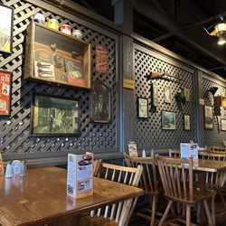 Cracker Barrel Old Country Store