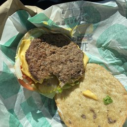 Real hamburger I ordered impossible!