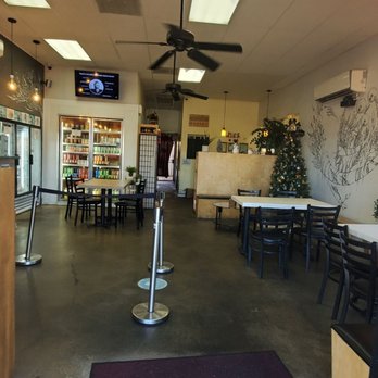 Snoice - Seating area - Bubble Tea Near Me - Spring Valley, California Snoice - Seating area - Bubble Tea Near Me - Spring Valley, California