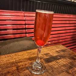 Cafe Lola - Negroni Sbagliato