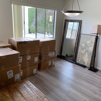 Ian's Movers - Moving Day!!! - Movers Near Me - Studio City, California Ian's Movers - Moving Day!!! - Movers Near Me - Studio City, California