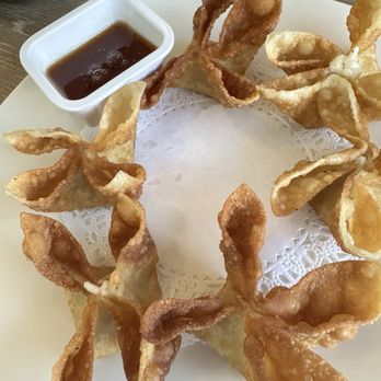 Veggie House - Crab Crispy Crab Cheese Wonton (6 pcs) - Vegan Near Me - Los Angeles, California Veggie House - Crab Crispy Crab Cheese Wonton (6 pcs) - Vegan Near Me - Los Angeles, California