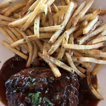 Le Garage - French Near Me - Sausalito, California