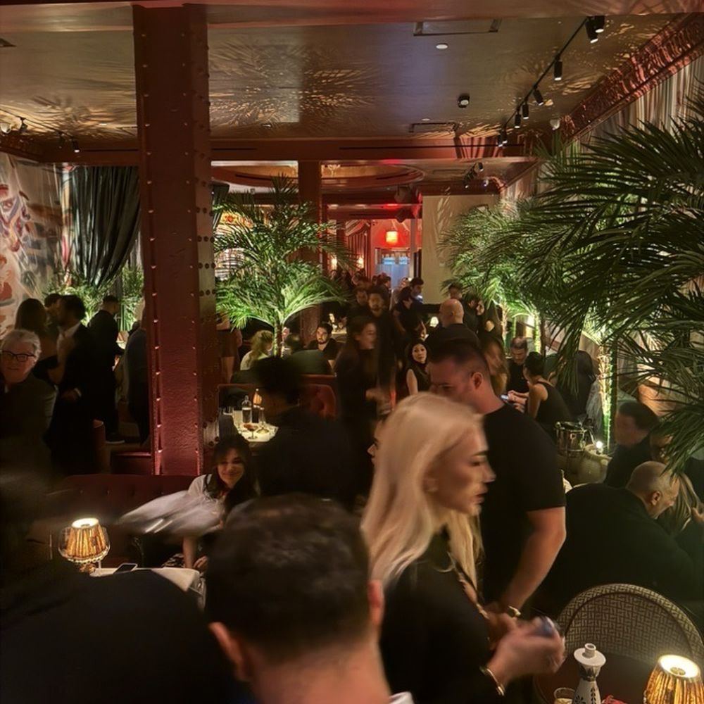 Le Bar Penelope - Tropical vibes - Cocktail Bars Near Me - New York, New York Le Bar Penelope - Tropical vibes - Cocktail Bars Near Me - New York, New York