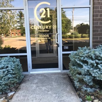 Mike Ferrante - LPT Realty - Century 21 HomeStar office - Real Estate Agents Near Me - Solon, Ohio