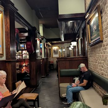 Sam Snead's Tavern - Steakhouses Near Me - Savannah, Georgia Sam Snead's Tavern - Steakhouses Near Me - Savannah, Georgia