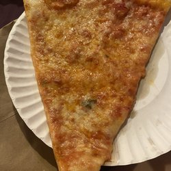 Da Mario Pizzeria - Plain slice