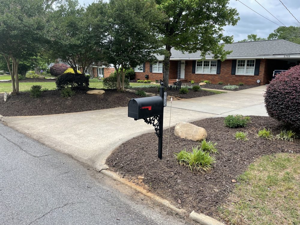 MOBLEY IRRIGATION LANDSCAPE CONSTRUCTION 27 Photos 2703 Smith Creek