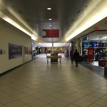 Scottsdale Centre - Shopping Centers Near Me - Delta, British Columbia