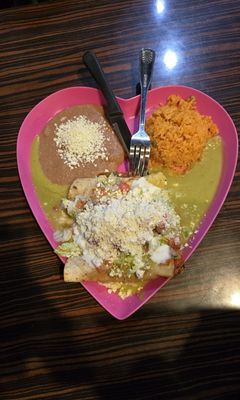 Taco N Madre Taqueria Y Cevicheria by null