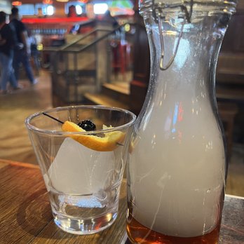 Blast 825 Brewery - Smoked Old Fashioned - Brewpubs Near Me - Orcutt, California